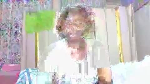 JOAN online show from April 11, 6:45 pm