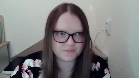 Kate online show from December 4, 2:59 pm