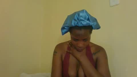 sexylavie online show from December 15, 6:17 am