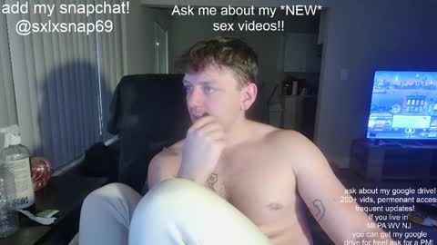 Snapshot of sexylax69 chatting on November 12, 1:39 am sexylax69 online show from November 12, 1:39 am
