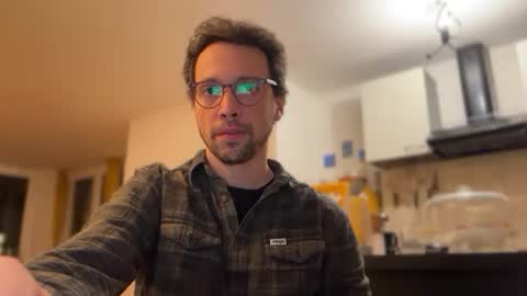 Snapshot of sexyleo8282 chatting on November 18, 4:44 pm sexyleo8282 online show from November 18, 4:44 pm