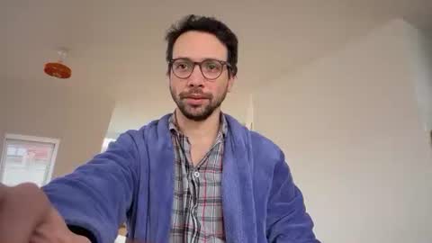 Snapshot of sexyleo8282 chatting on February 2, 10:14 am sexyleo8282 online show from February 2, 10:14 am