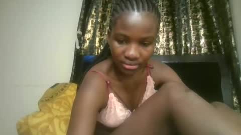 sexylina25 online show from March 20, 5:18 pm