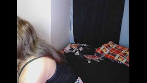 sexyloba  independent model online show from January 1, 2:30 am