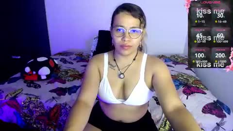 sexyloba  independent model online show from August 1, 12:43 am
