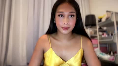 Snapshot of sexylucianaxx chatting on June 14, 3:52 am sexylucianaxx online show from June 14, 3:52 am