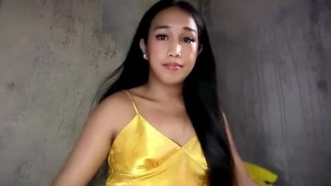 Snapshot of sexylucianaxx chatting on July 8, 5:34 am sexylucianaxx online show from July 8, 5:34 am