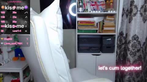 Snapshot of sexylynette4u chatting on January 17, 11:17 am sexylynette4u online show from January 17, 11:17 am