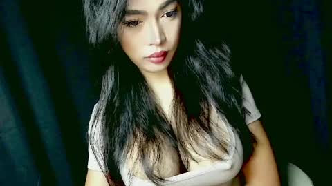 Snapshot of sexymariafoxx chatting on June 3, 10:37 pm MariaFoxx online show from June 3, 10:37 pm