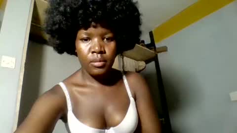 sexymelanin001 online show from October 4, 7:01 pm