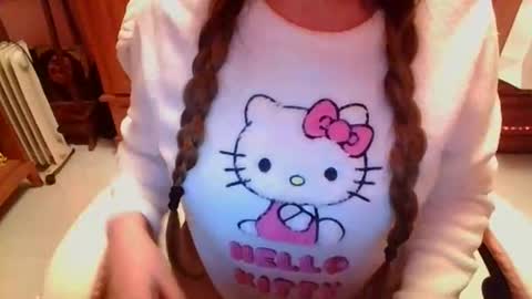 sexymisss24 online show from April 16, 12:11 am