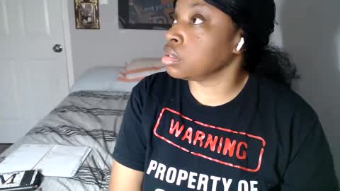 SexyMona online show from September 27, 5:18 pm