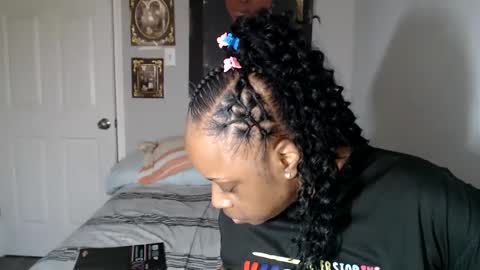 SexyMona online show from October 5, 5:44 pm