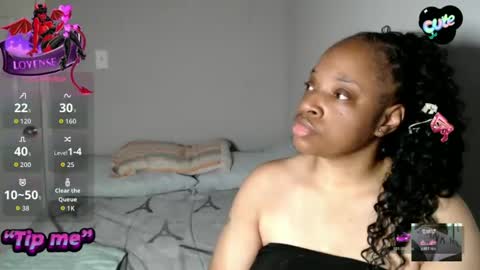 SexyMona online show from November 23, 10:31 pm