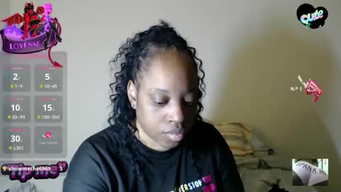 SexyMona online show from December 4, 11:57 pm