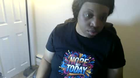 SexyMona online show from March 4, 11:55 pm