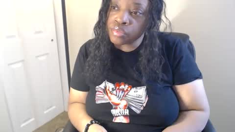 SexyMona online show from April 26, 5:54 pm