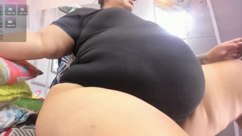 Snapshot of sexymoonlatina chatting on February 15, 5:20 pm Natasha online show from February 15, 5:20 pm