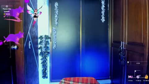 N A F online show from November 17, 7:08 pm