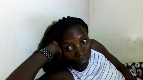 Snapshot of sexyneedle22 chatting on February 13, 6:59 pm VIVIAN online show from February 13, 6:59 pm