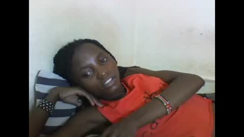 Snapshot of sexyneedle22 chatting on February 15, 9:38 am VIVIAN online show from February 15, 9:38 am