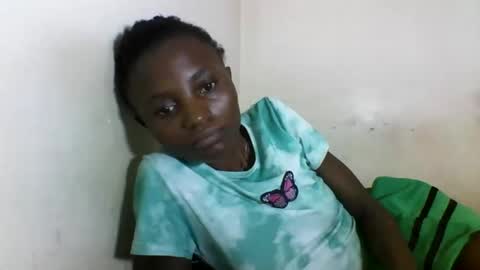 Snapshot of sexyneedle22 chatting on February 20, 8:50 am VIVIAN online show from February 20, 8:50 am