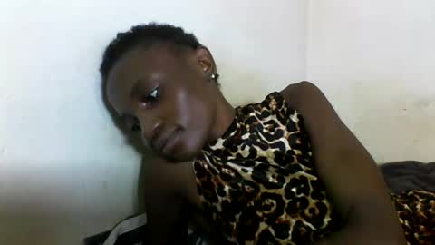 Snapshot of sexyneedle22 chatting on February 22, 8:40 am VIVIAN online show from February 22, 8:40 am