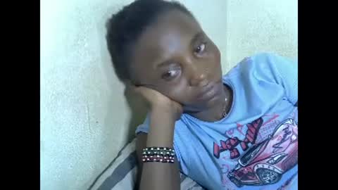 Snapshot of sexyneedle22 chatting on February 27, 8:42 pm VIVIAN online show from February 27, 8:42 pm