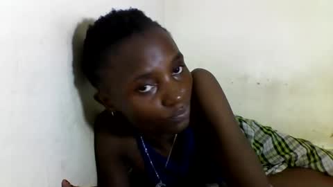 Snapshot of sexyneedle22 chatting on March 2, 5:47 pm VIVIAN online show from March 2, 5:47 pm