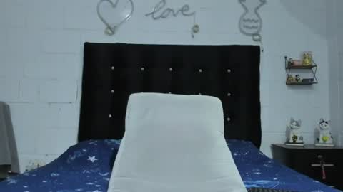 sexynova 93 online show from June 30, 7:04 pm