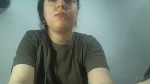 Snapshot of sexynyu18 chatting on November 23, 9:42 am Alex online show from November 23, 9:42 am