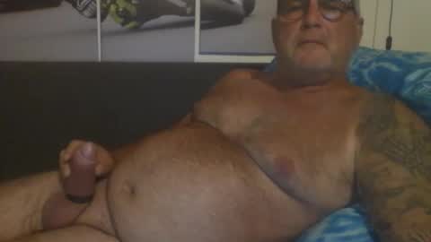 Snapshot of sexypaa chatting on May 14, 9:21 pm sexypaa online show from May 14, 9:21 pm