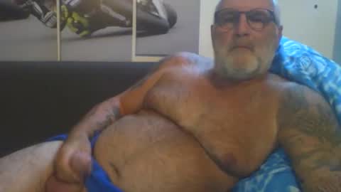 Snapshot of sexypaa chatting on May 26, 8:05 pm sexypaa online show from May 26, 8:05 pm