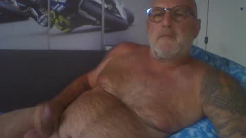 Snapshot of sexypaa chatting on June 2, 6:10 pm sexypaa online show from June 2, 6:10 pm