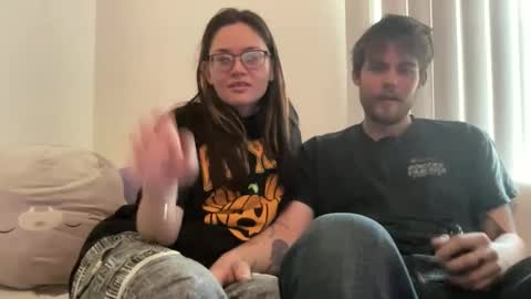 sexypanda3011 online show from February 2, 9:35 pm