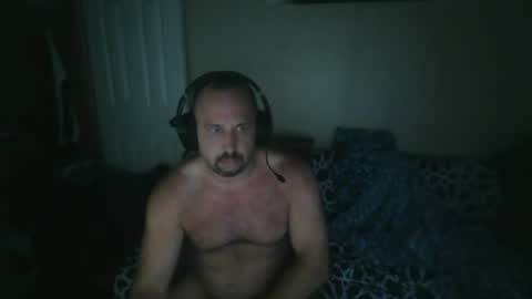 Snapshot of sexypeople4204u chatting on June 28, 3:23 am sexypeople4204u online show from June 28, 3:23 am