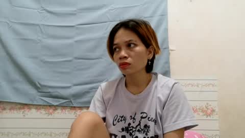Snapshot of sexypinay_lyn chatting on July 16, 6:36 pm sexypinay_lyn online show from July 16, 6:36 pm