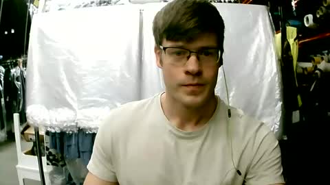 Snapshot of sexypornhot chatting on June 17, 5:32 am Erikson online show from June 17, 5:32 am