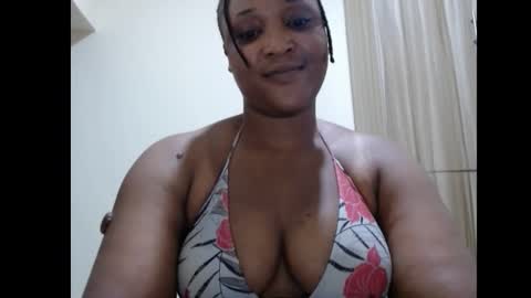 Snapshot of sexyprimxx chatting on March 8, 8:01 pm sexyprimxx online show from March 8, 8:01 pm