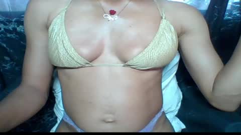 sexypussy000 online show from May 14, 11:17 am
