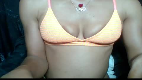 sexypussy000 online show from May 21, 8:16 pm
