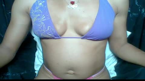 sexypussy000 online show from May 23, 7:29 pm