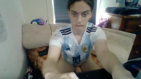 Snapshot of sexyshayla_twink chatting on December 17, 8:04 pm sexyshayla_twink online show from December 17, 8:04 pm