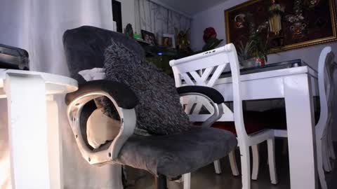    online show from January 19, 8:18 am