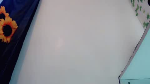 Snapshot of sexyshinixx chatting on October 3, 6:32 am sexyshinixx online show from October 3, 6:32 am