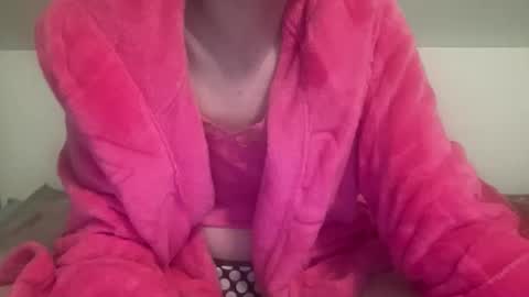 Sexy Skylar online show from April 28, 4:06 am