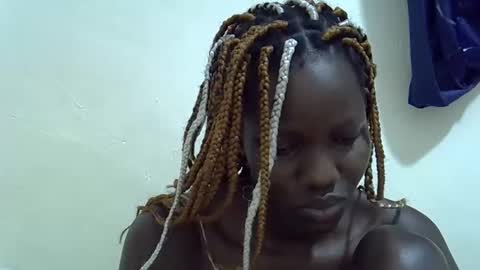 Snapshot of sexyslim23223005 chatting on March 16, 12:17 am sexyslim23223005 online show from March 16, 12:17 am