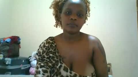 faty online show from March 7, 9:45 pm