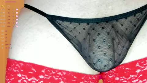 Snapshot of sexythongslut chatting on May 28, 5:43 pm Sexythongslut online show from May 28, 5:43 pm