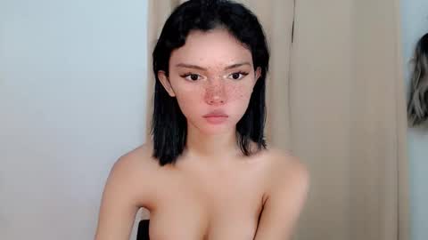 Snapshot of sexytight_tanya chatting on October 4, 10:02 am sexytight_tanya online show from October 4, 10:02 am